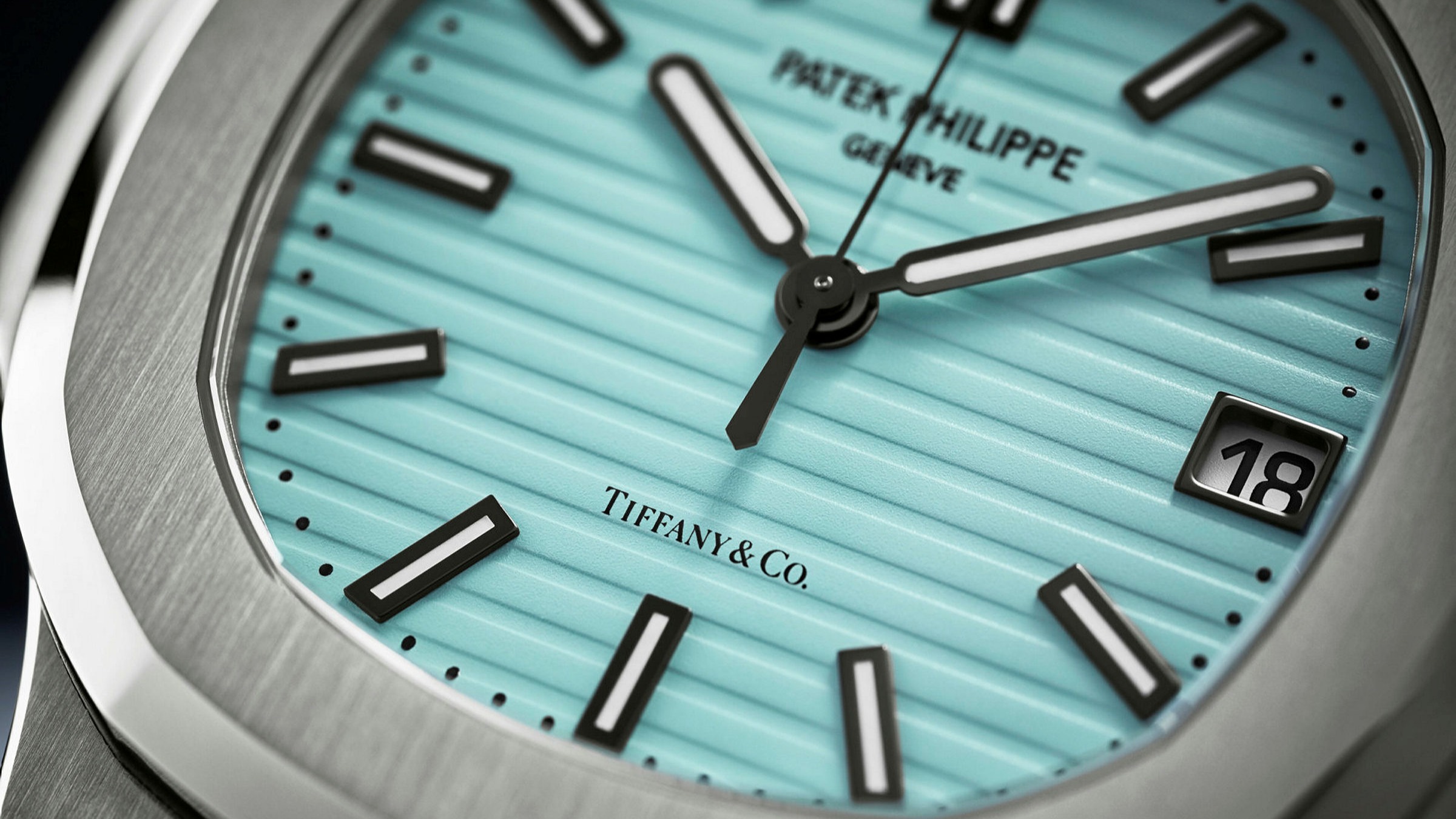 Часы Patek Philippe Nautilus Tiffany Blue новости мода часы аксессуар 