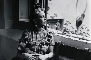 Почему женщины фотографировали Фриду Кало так, как никто другой
